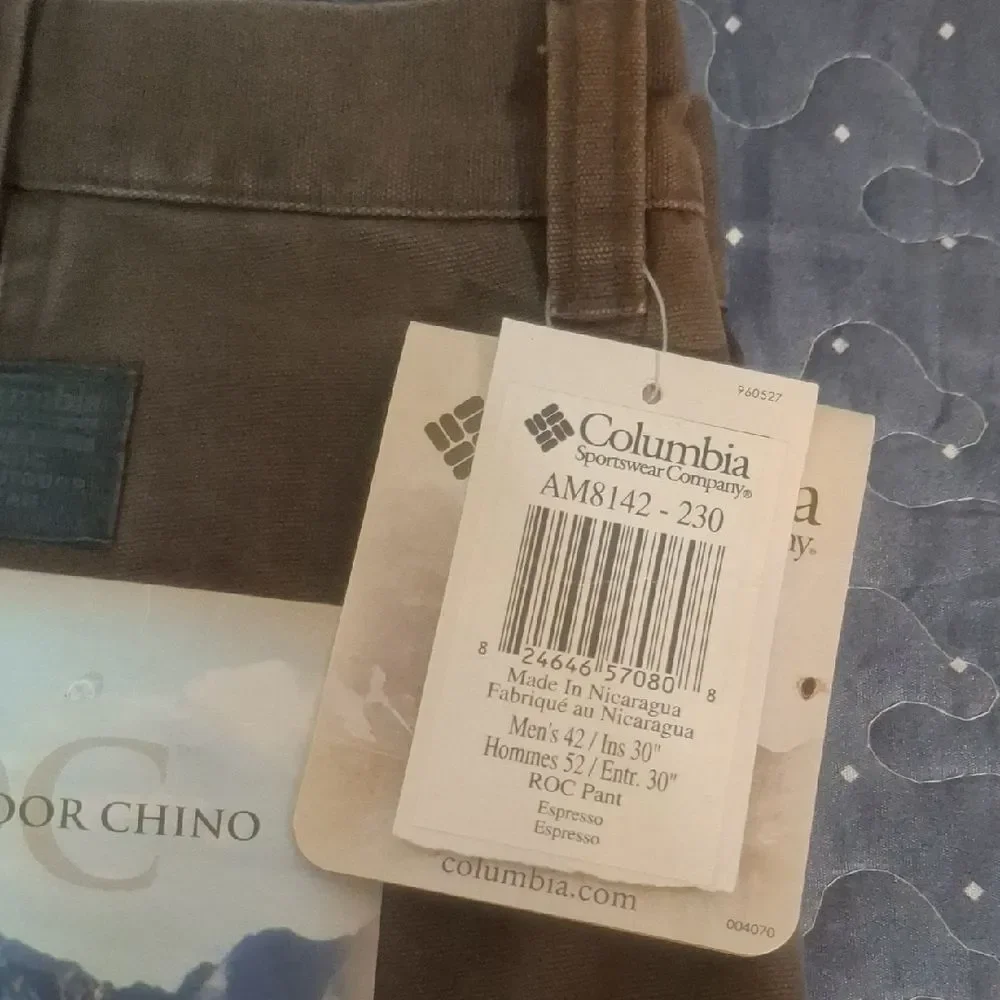 Columbia Expresso Cargo pants size 42 x 30 NWT